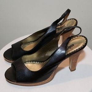 UNLISTED Black Leather 4" Heels Size 8.5